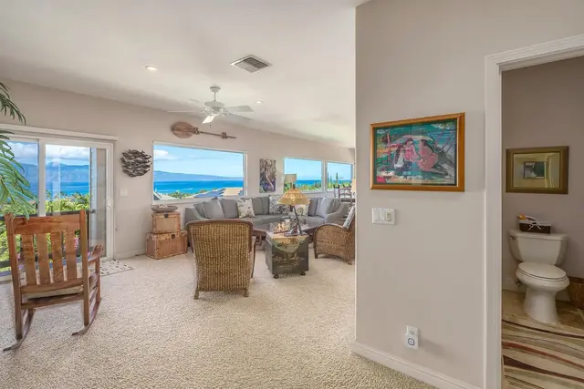 Listing Image for 8 Lily Pl 30 of 50