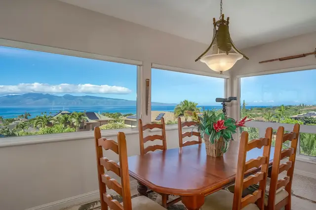 Listing Image for 8 Lily Pl 5 of 50