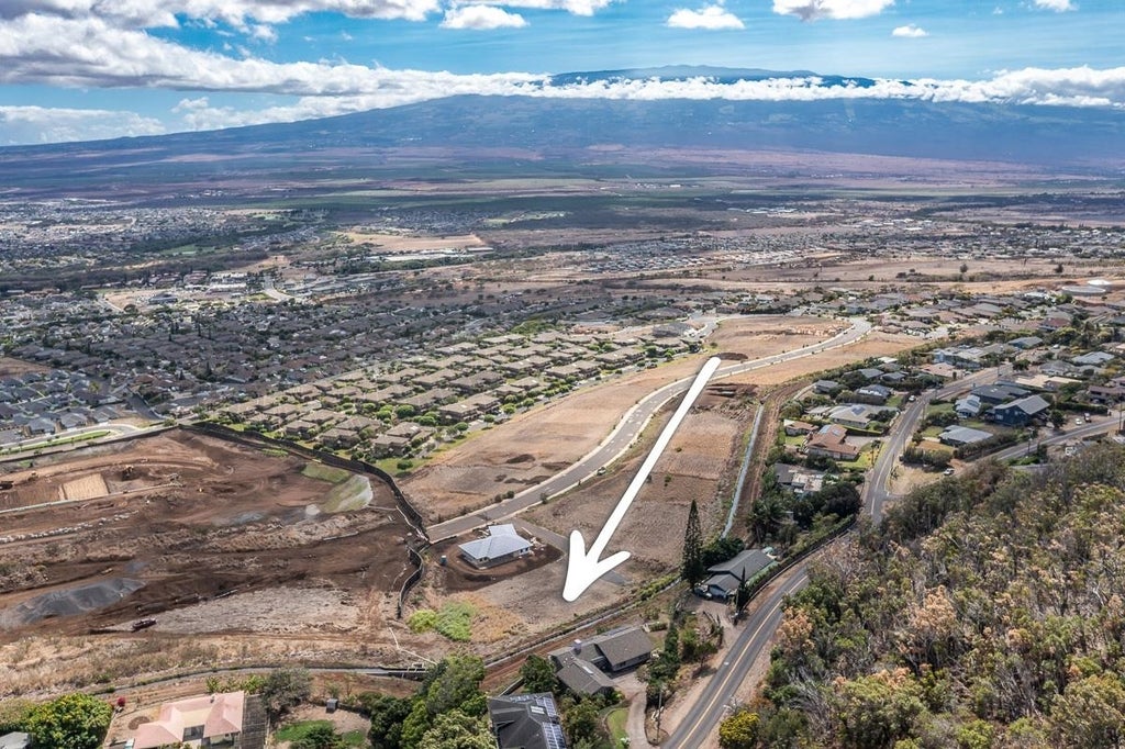 673 Kauna Lipo Dr, Unit 18, Wailuku