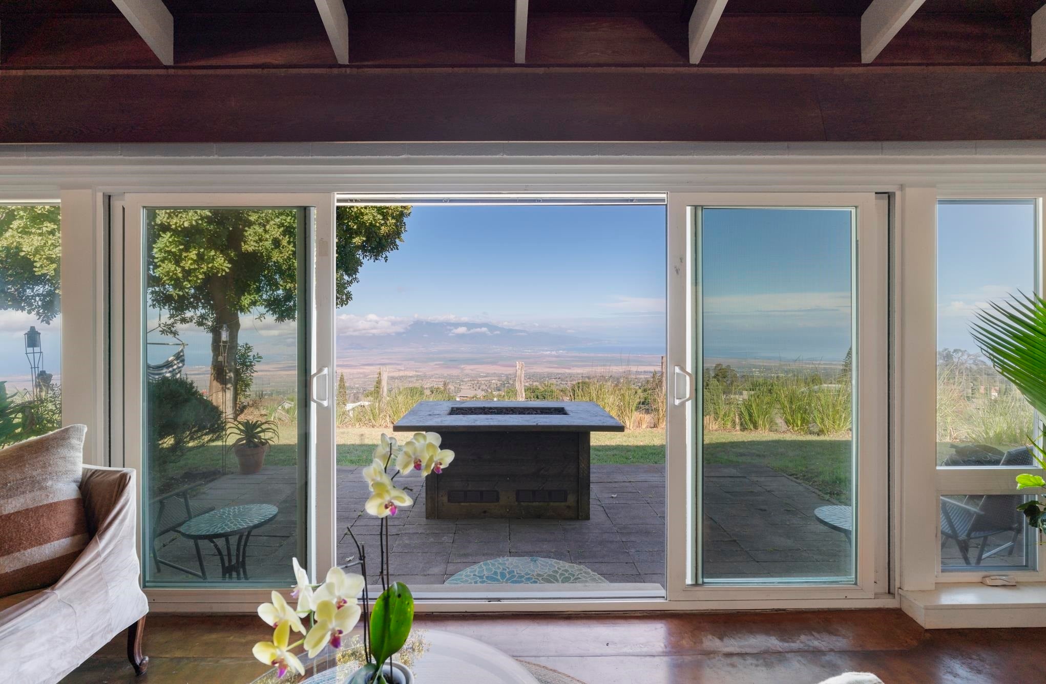 Photo of Listing #407252