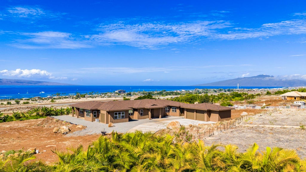 257 Hokiokio Pl, Unit A, Lahaina