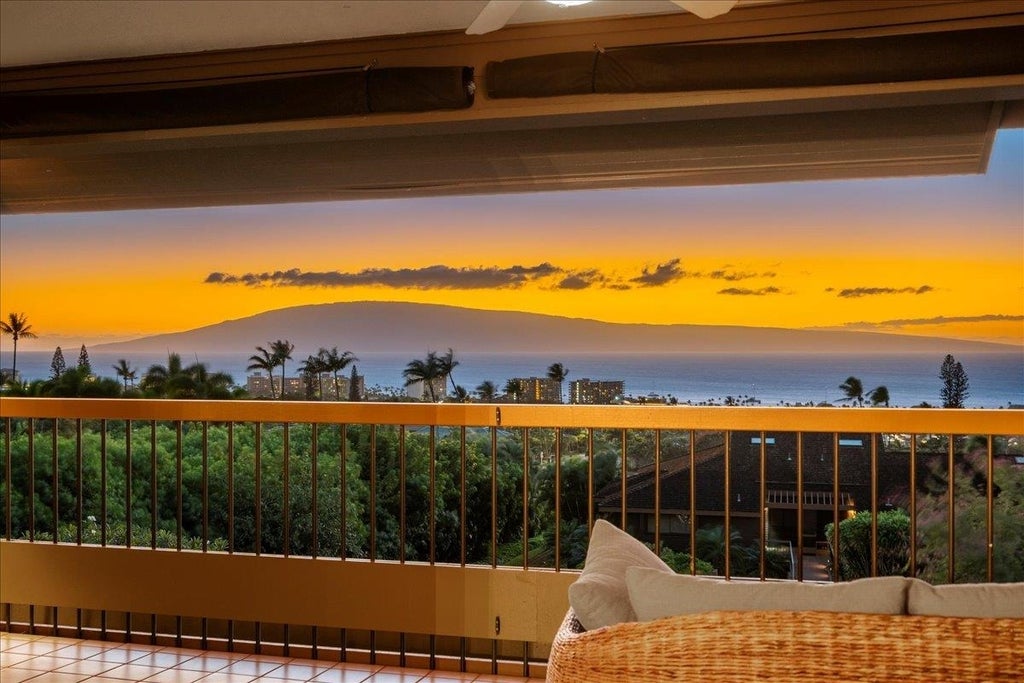 50 Puu Anoano St, Unit 3304, Kaanapali