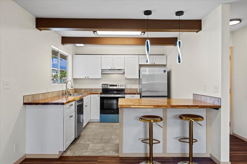 350 Kinaole Cir, Kihei