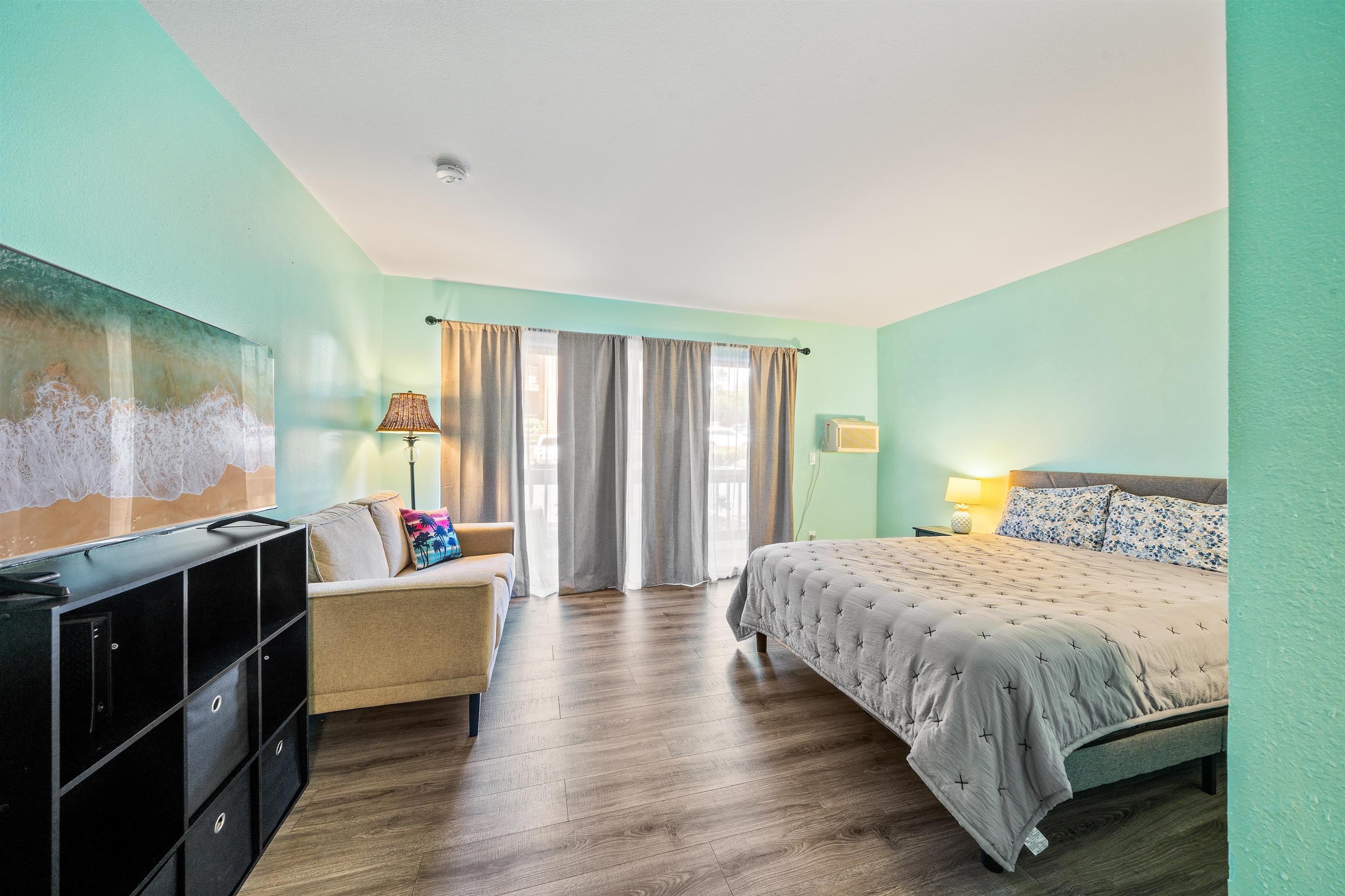 Photo of Listing #405616