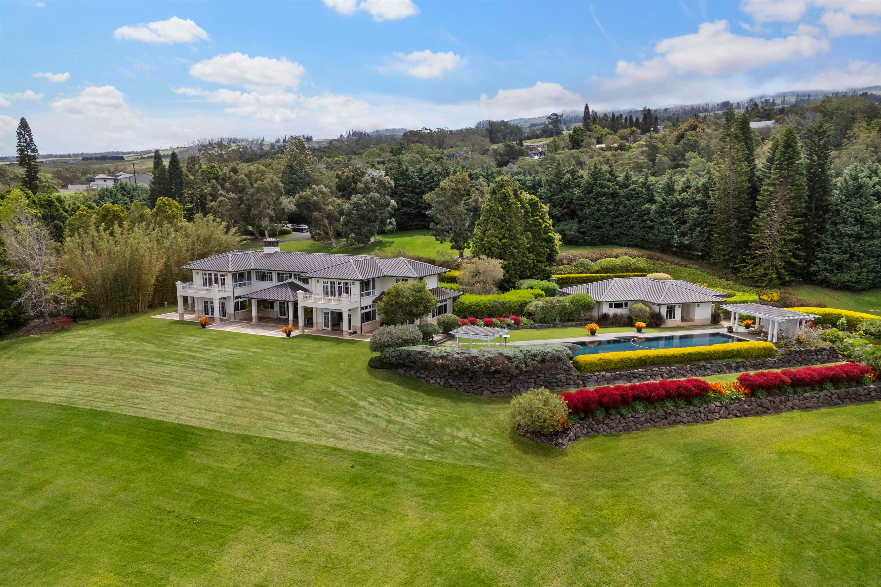 Photo of Listing #405489