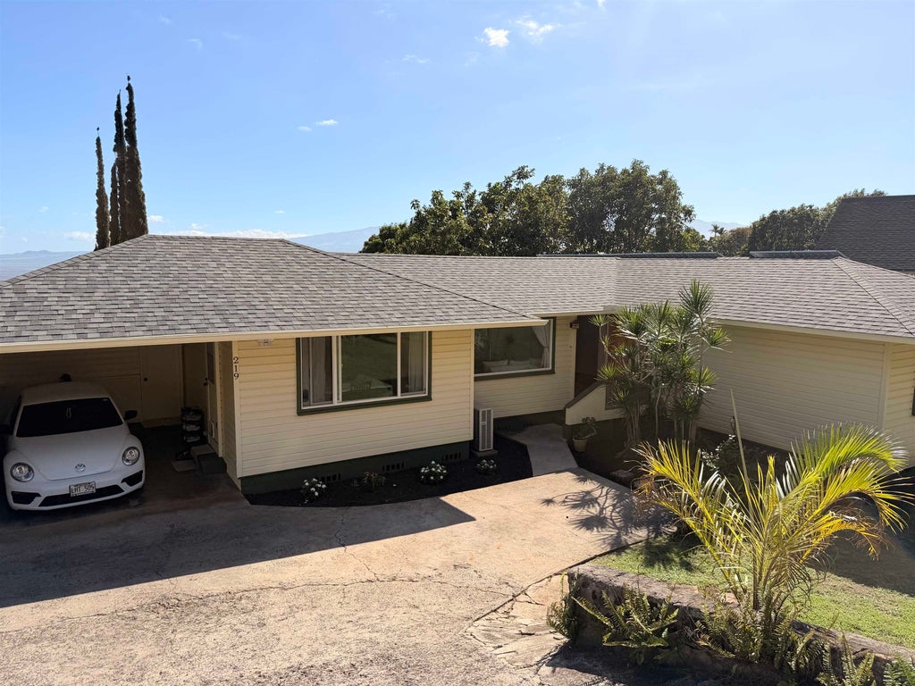 219 Ekoa Pl, Wailuku