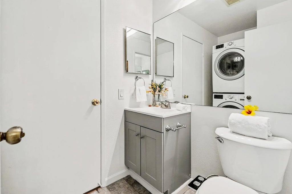 480 Kenolio Rd, Unit 30-206, Kihei