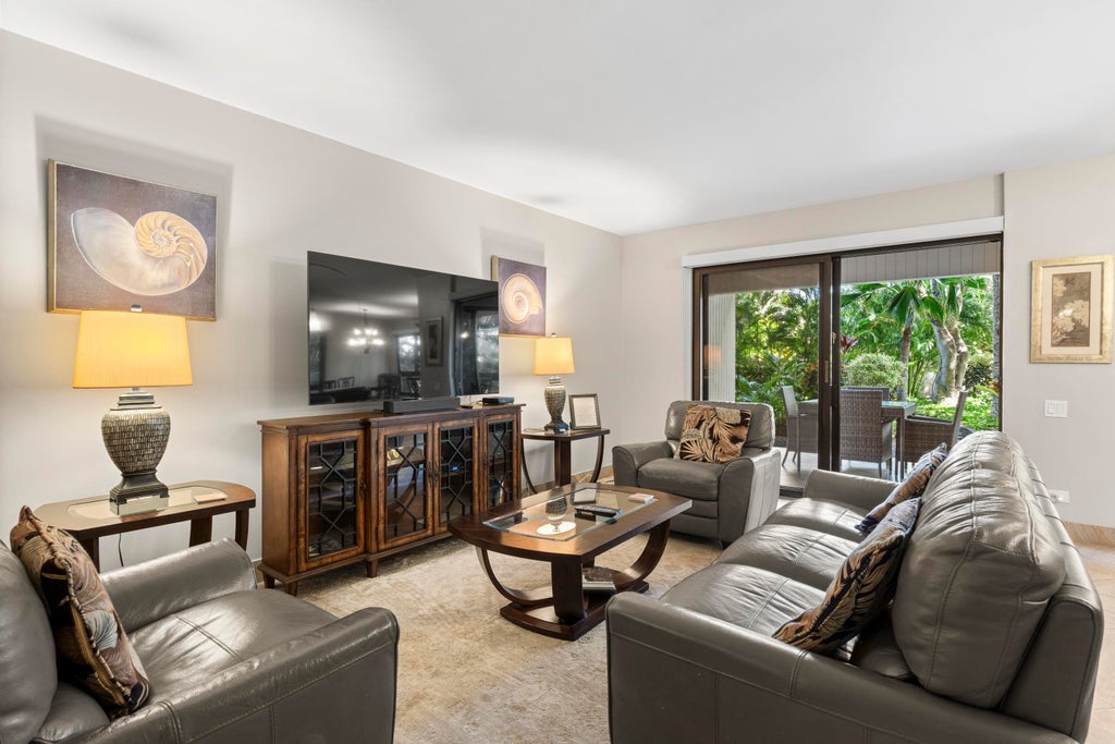 50 Nohea Kai Dr, Unit 212, Kaanapali