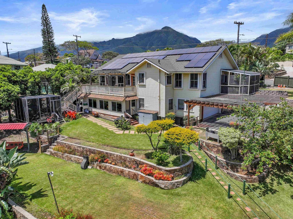 150 Naniloa Dr, Wailuku