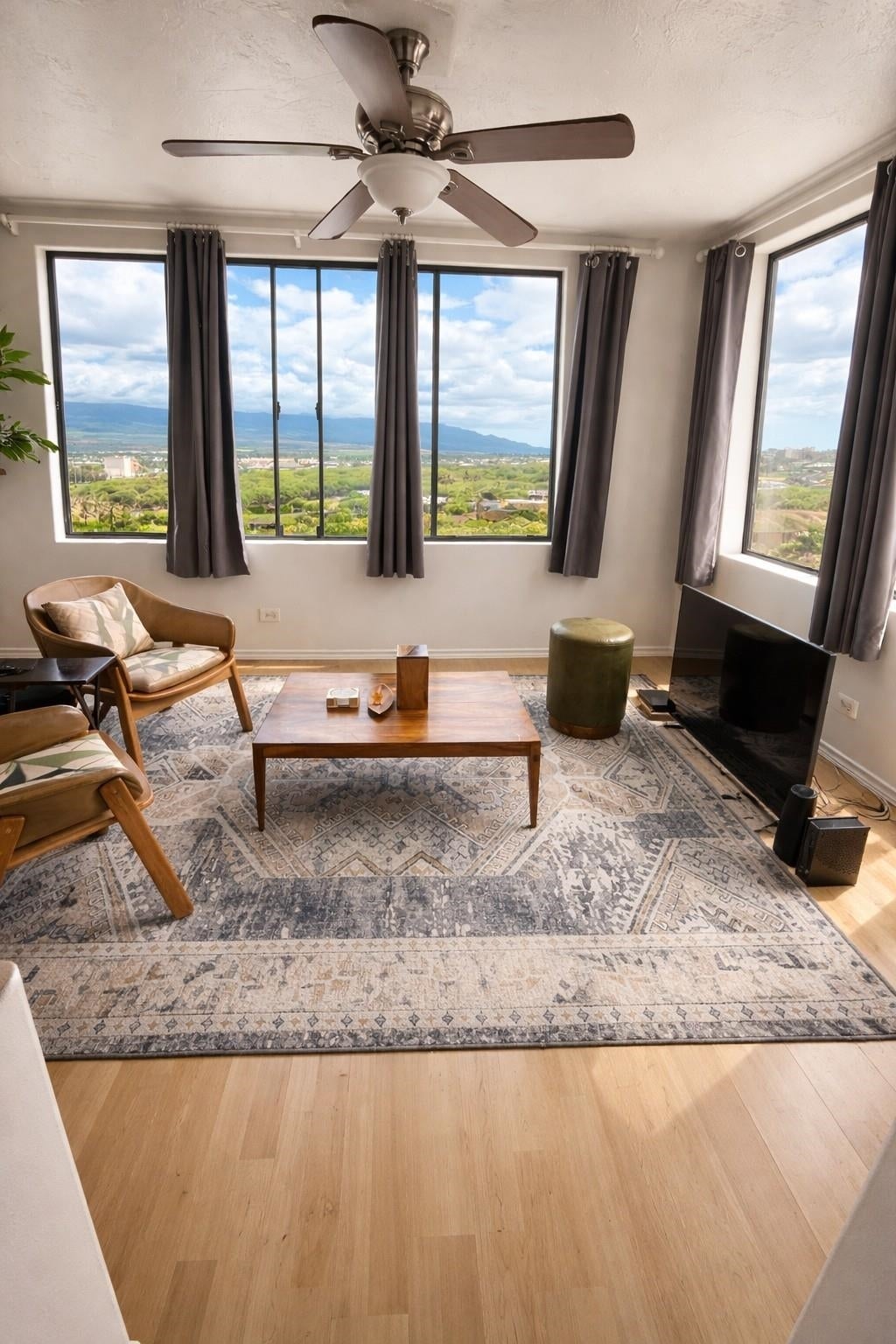 495 Liholiho St, Unit 204, Wailuku