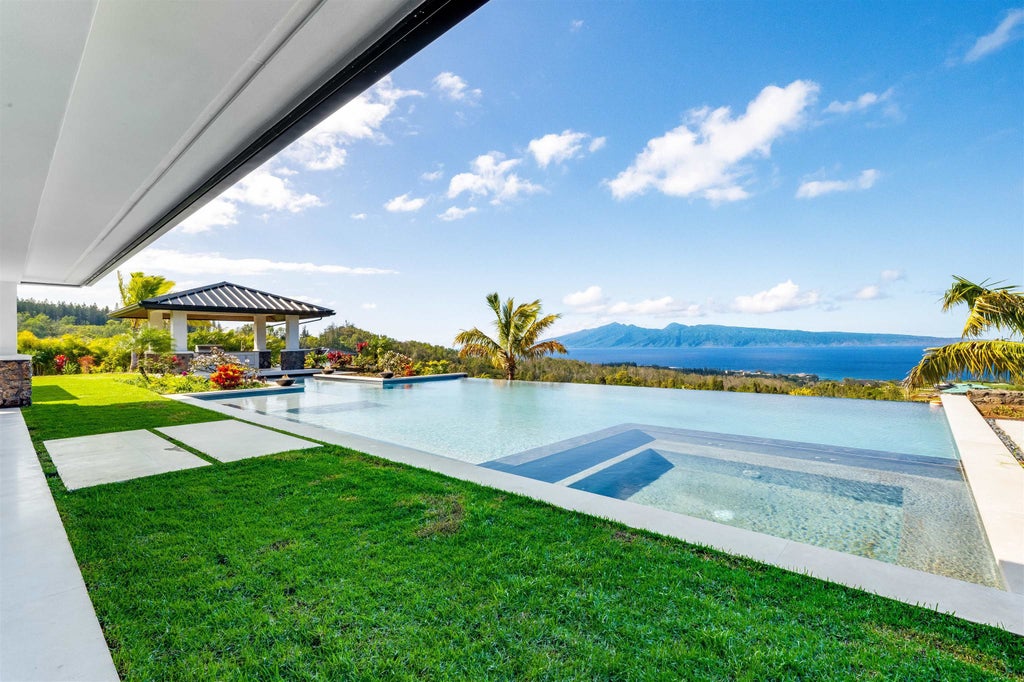 710 Mahana Ridge St, Unit Lot 46, Kapalua