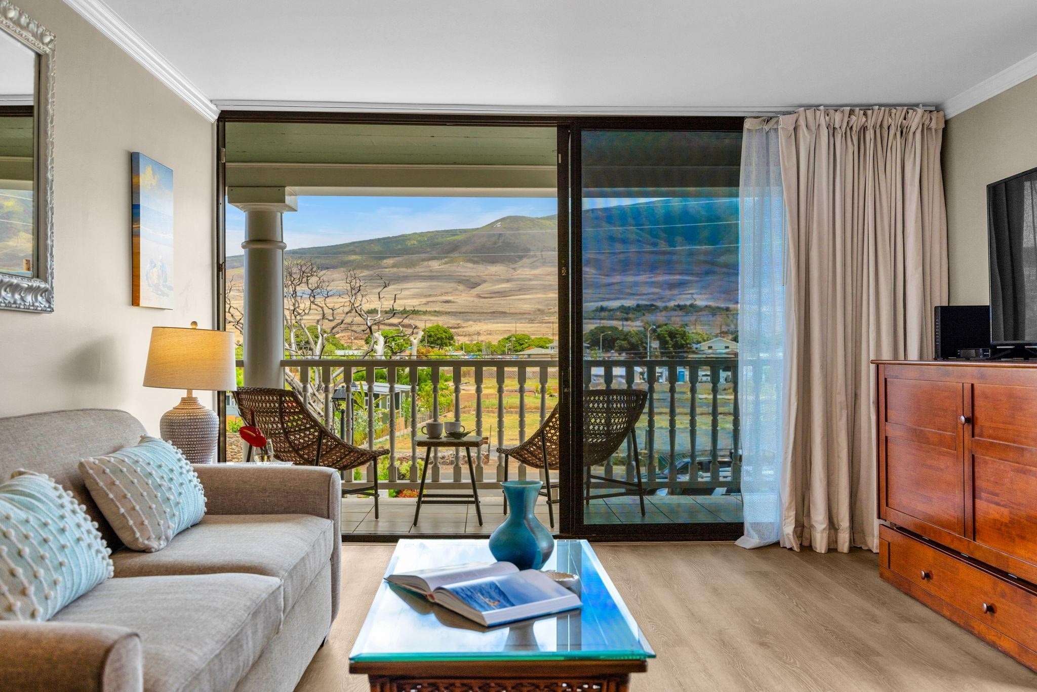 Photo of Listing #407159