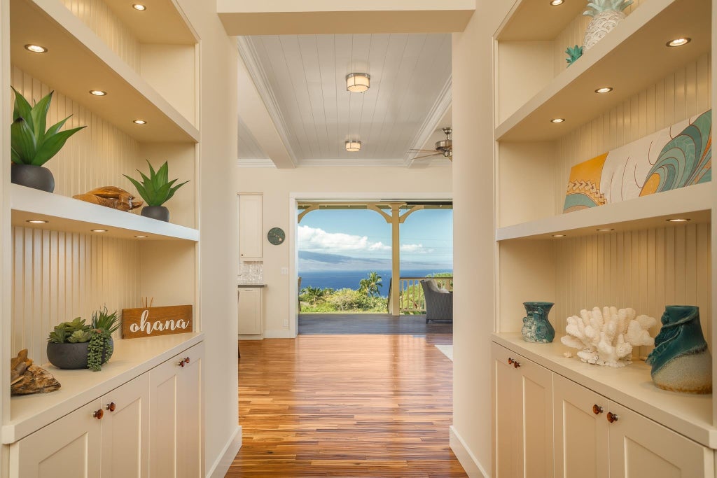 235 Wailau Pl, Lahaina