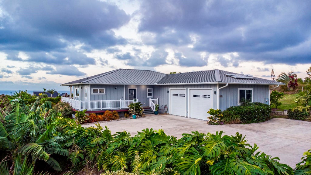 1251 Hookili Rd, Unit A, Haiku