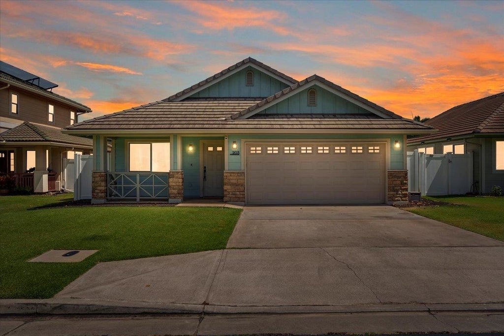 203 Anamuli St, Kahului