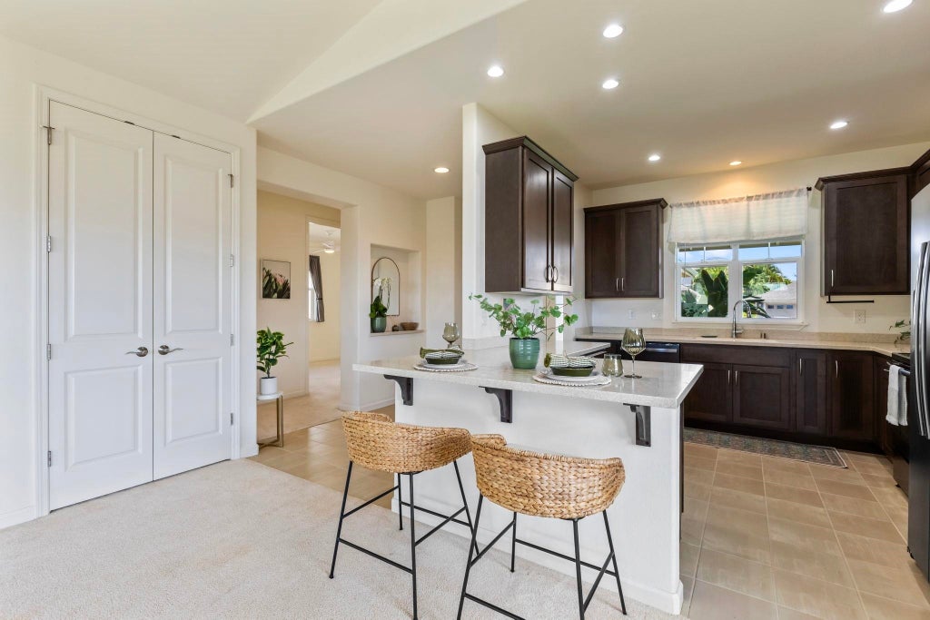 266 Puaehu St, Wailuku