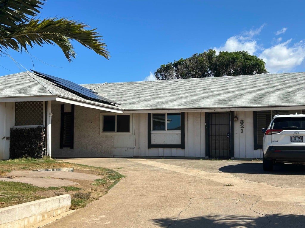 321 Molokai Akau St, Kahului