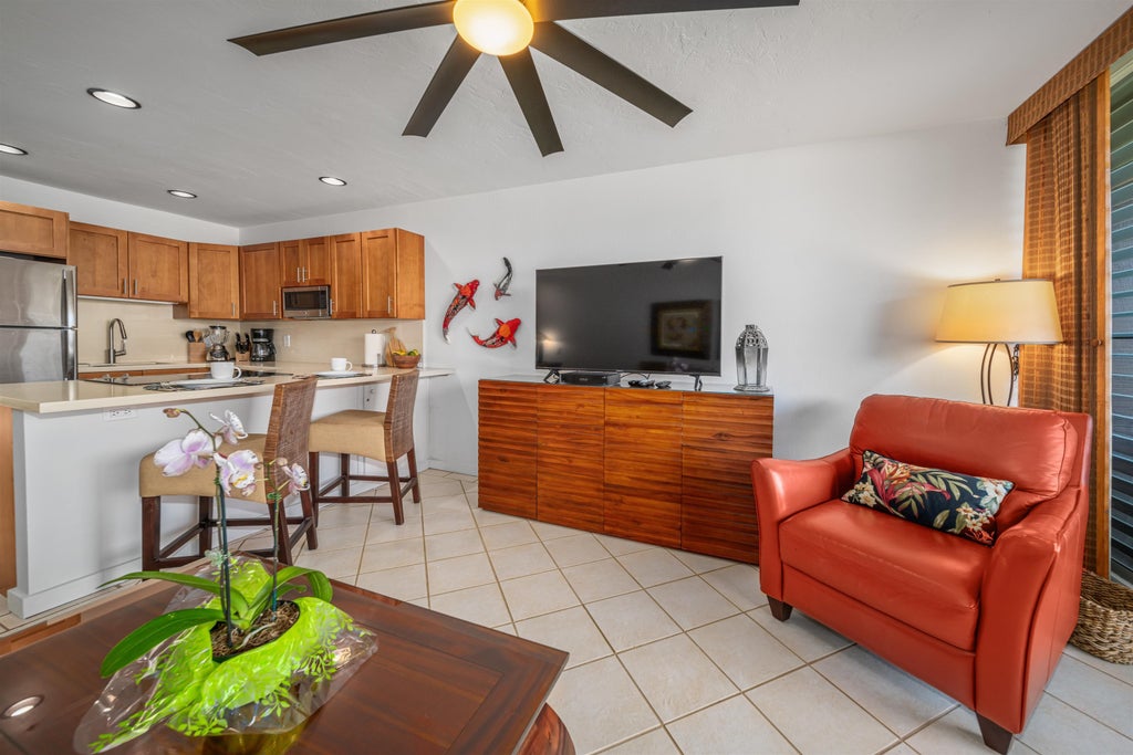 4057 Lower Honoapiilani Rd, Unit 124, Napili/Kahana/Honokowai