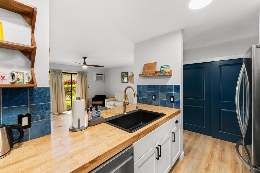 1299 Uluniu Rd, Unit C-105, Kihei