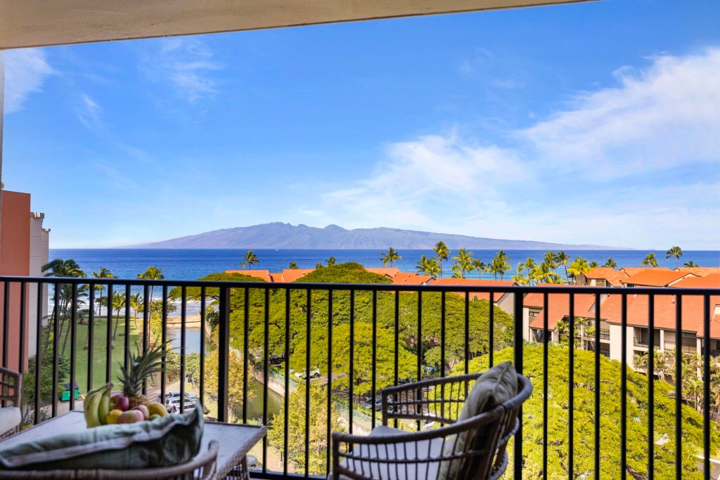 3445 Lower Honoapiilani Rd, Unit 826, Kaanapali