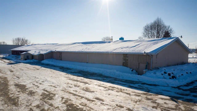 675 Grant Street, WINNECONNE