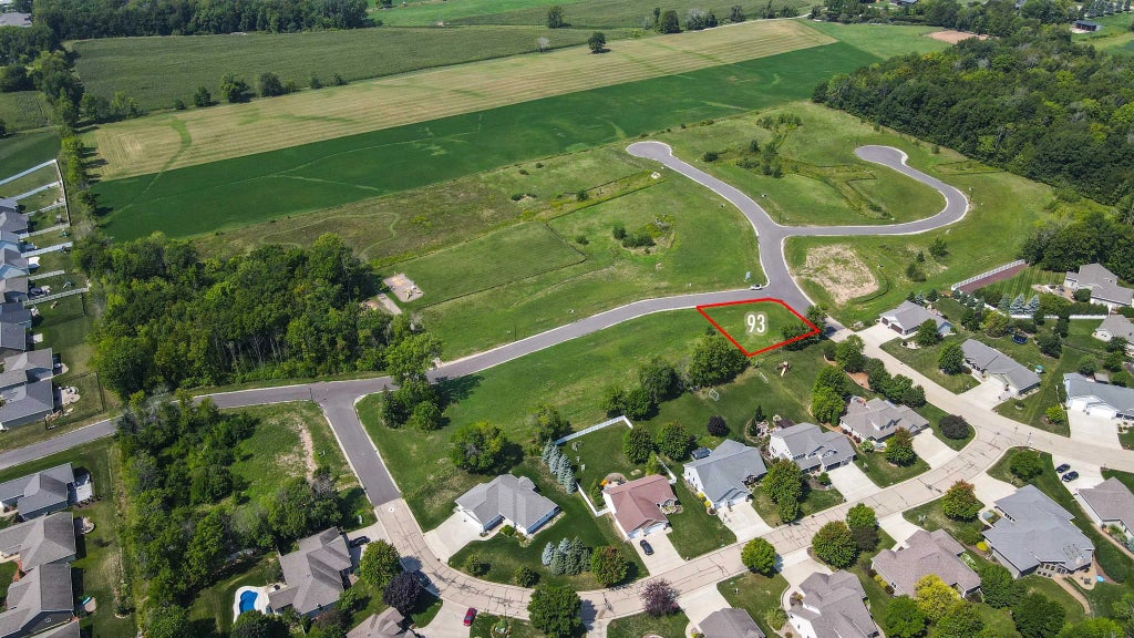 Lotus Trail 93, MENASHA