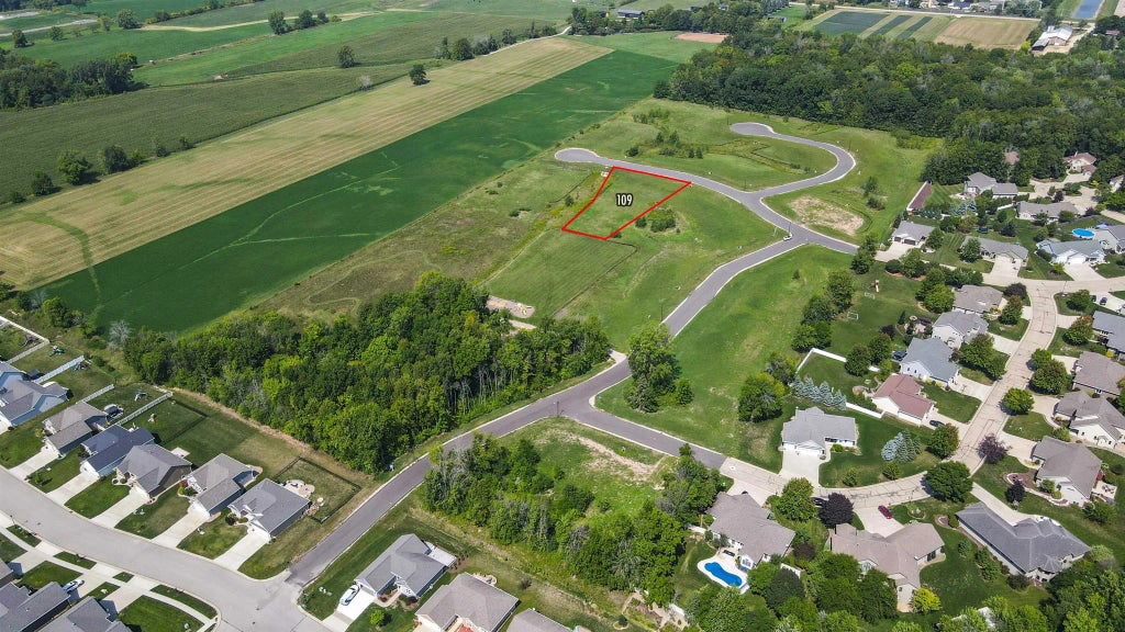 Winnipeg Street 109, MENASHA