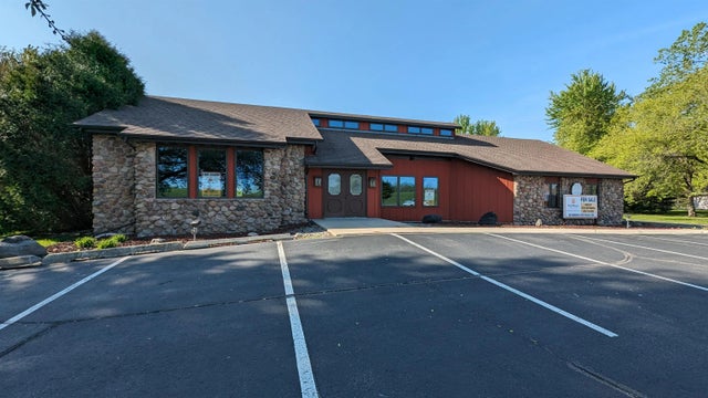 1276 Winneconne Avenue, NEENAH