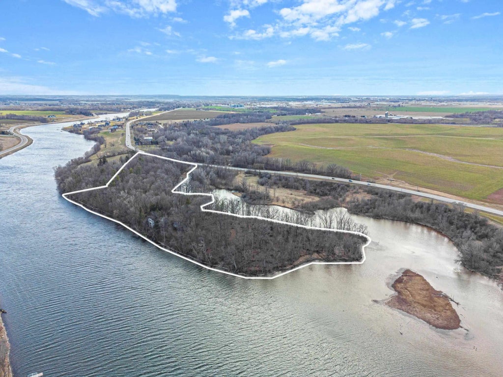 3979 Lost Dauphin Road, WRIGHTSTOWN