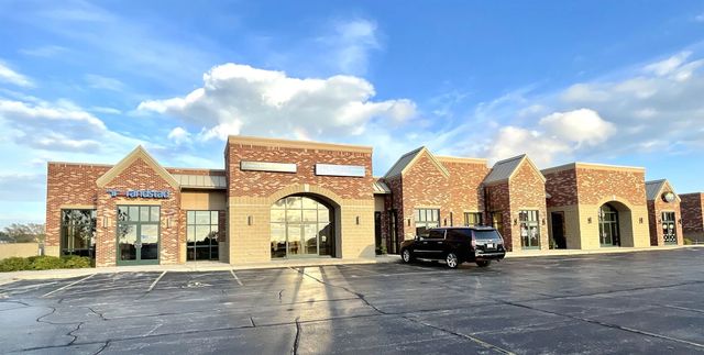 821 S Huron Road A, GREEN BAY