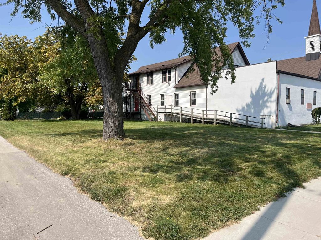 821 N Webster Avenue, GREEN BAY