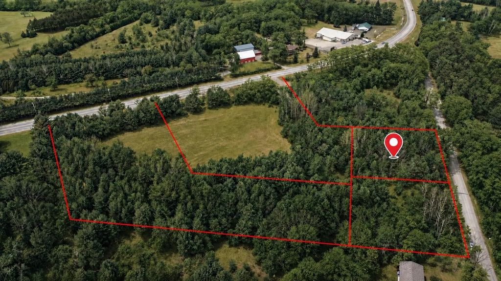 Pryse Drive 3, WAUPACA