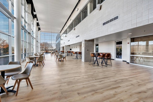 3500 Packerland Drive, DE PERE