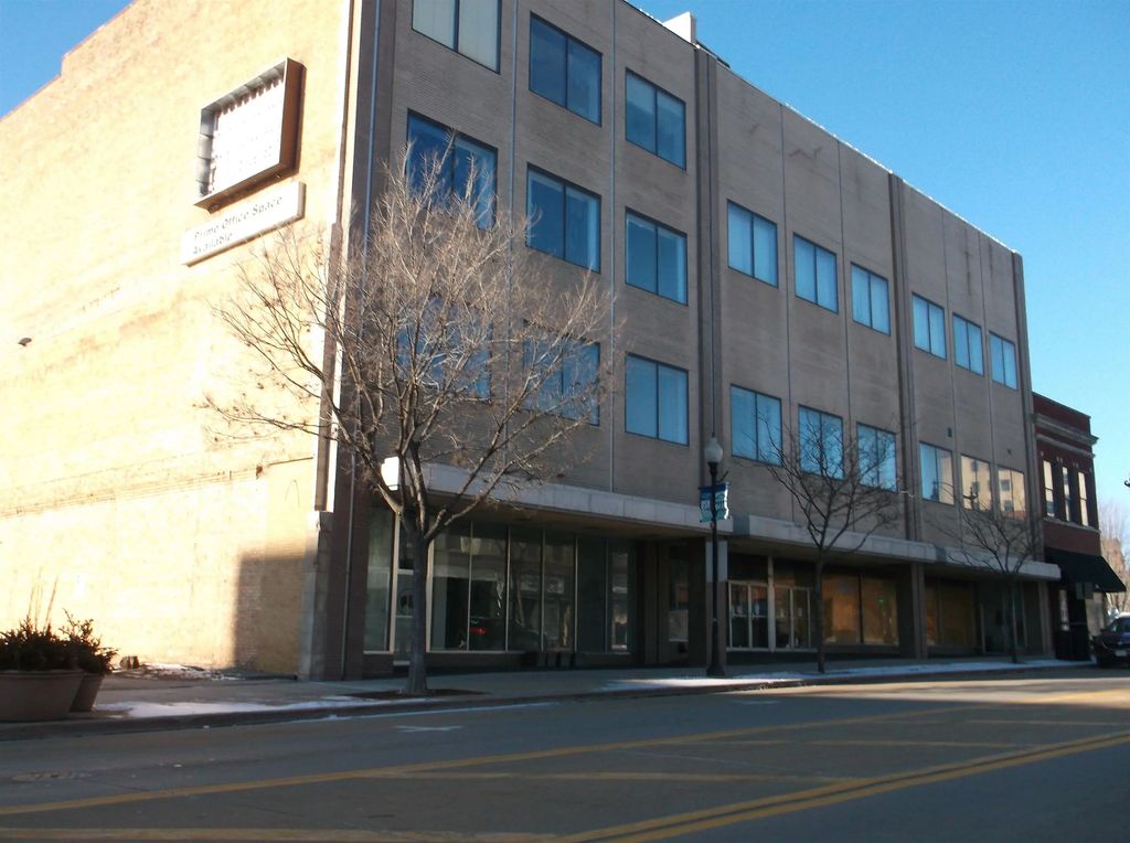 217 N Main Street, OSHKOSH
