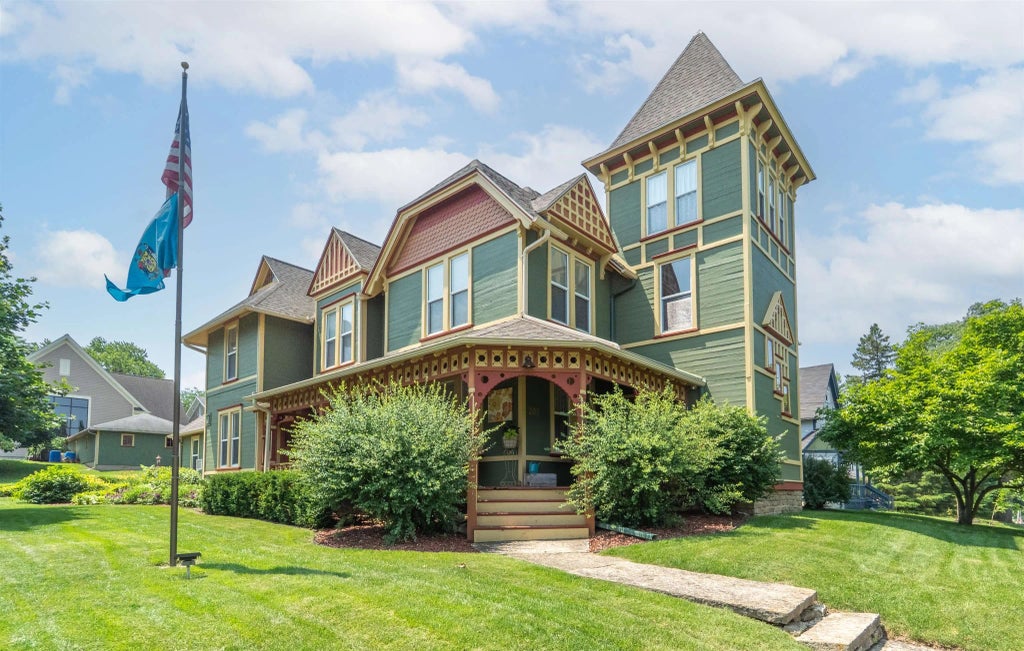 205 State Street, RIPON