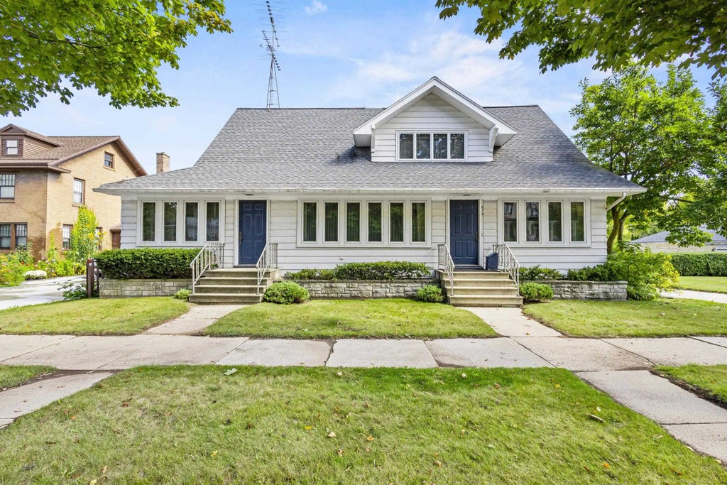 812 Milwaukee Street, KEWAUNEE