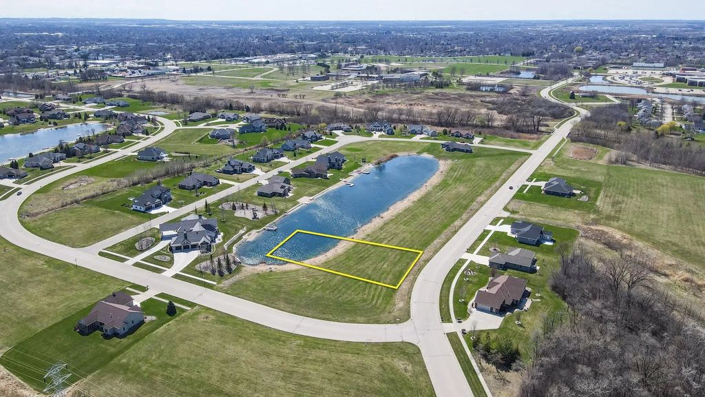 1138 Ducharme Parkway 55, FOND DU LAC