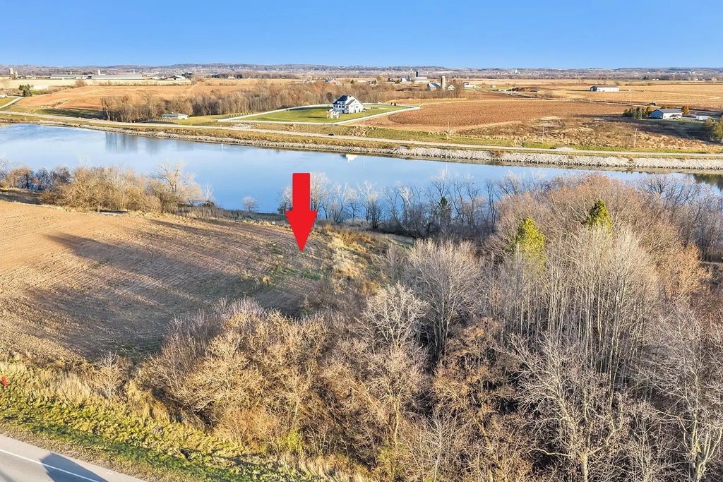 4351 Lost Dauphin Road 6, DE PERE