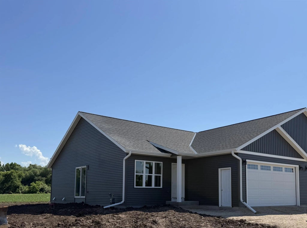 W3270 County Road W, MALONE