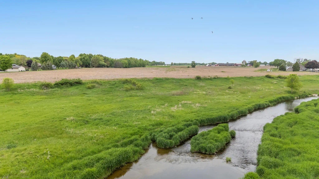 Highway 55 1, FREEDOM