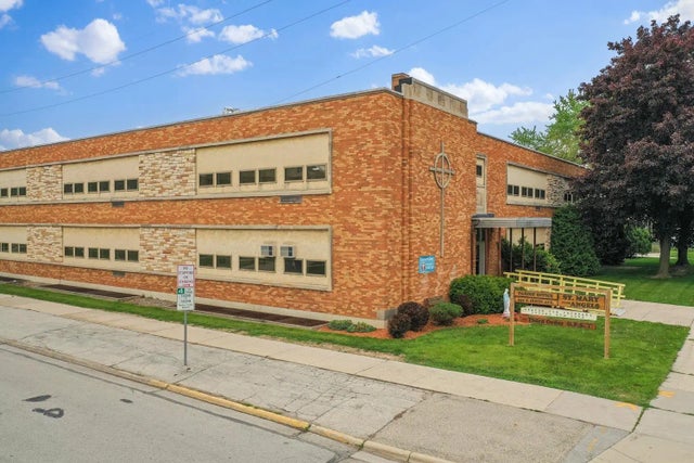 650 S Irwin Avenue, GREEN BAY