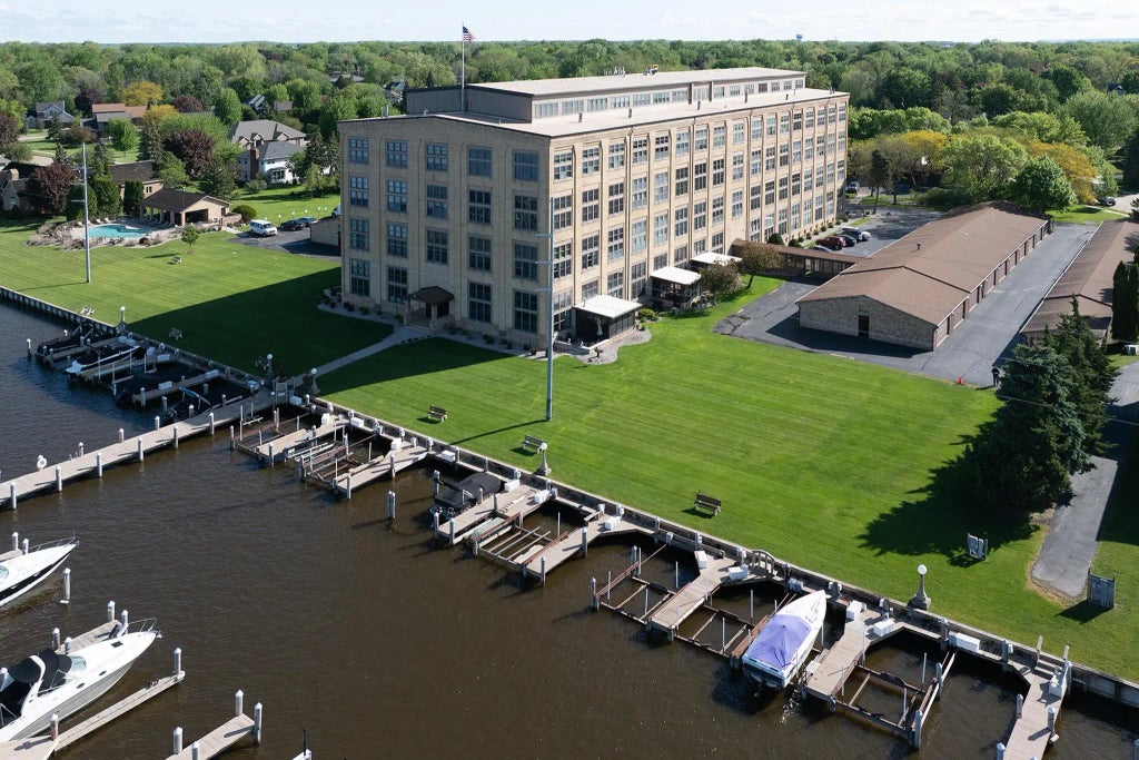 1545 Arboretum Drive 315, OSHKOSH