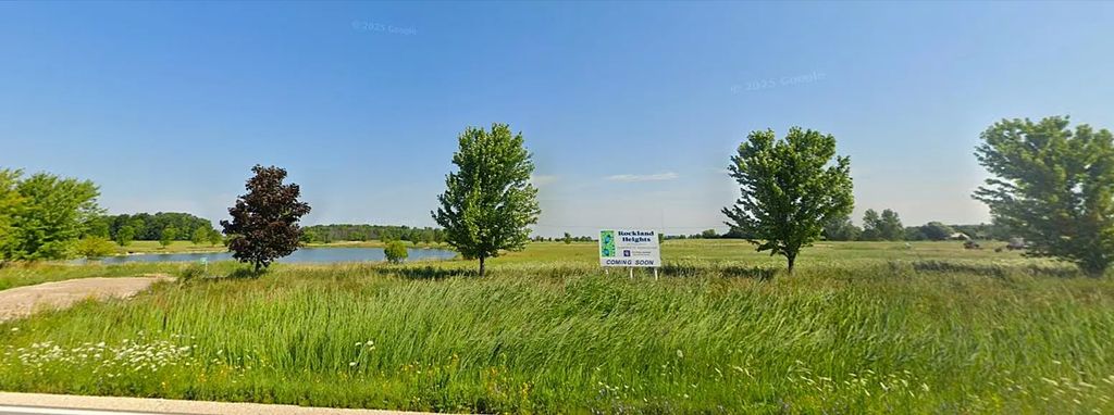 941 Ledge Way 24, DE PERE