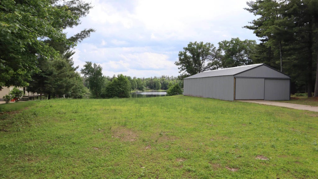 N16716 North Lake Lane, PEMBINE