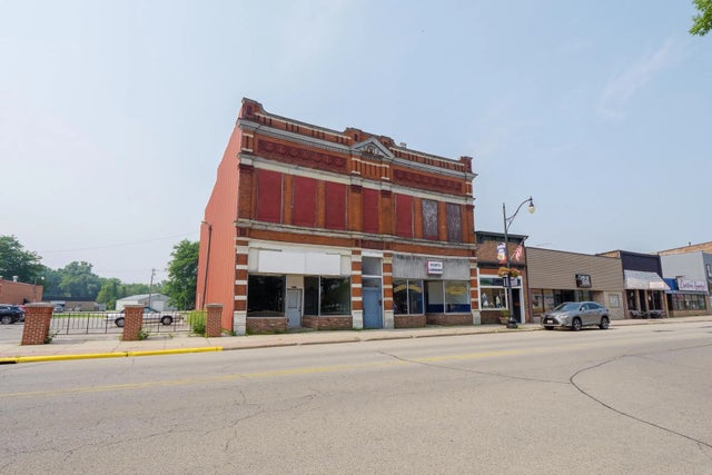 1104 Main Street, OCONTO