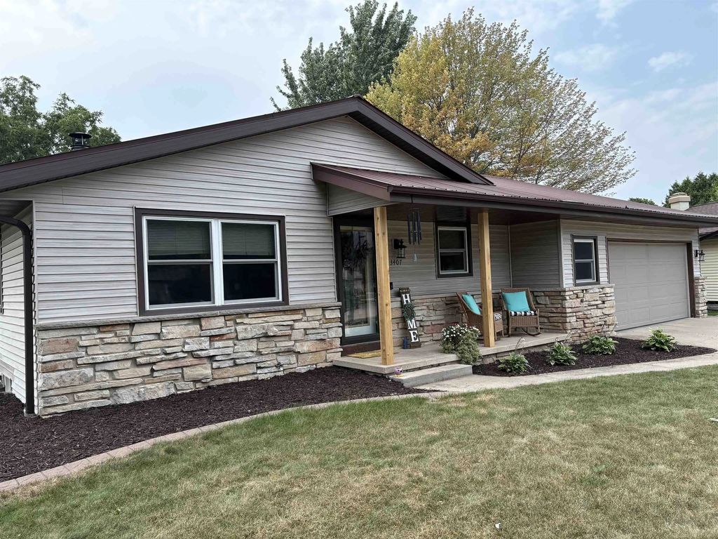 3407 N Windward Lane, APPLETON