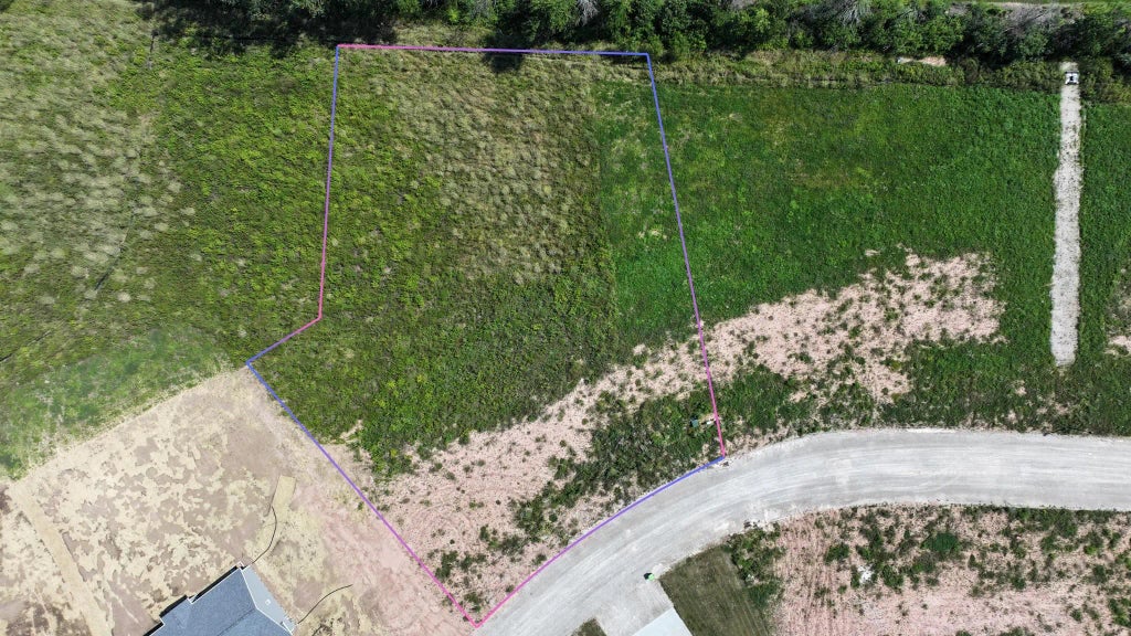 Blue Heron Circle, SHERWOOD