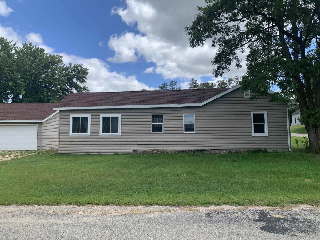W3912 County Road H, PINE RIVER
