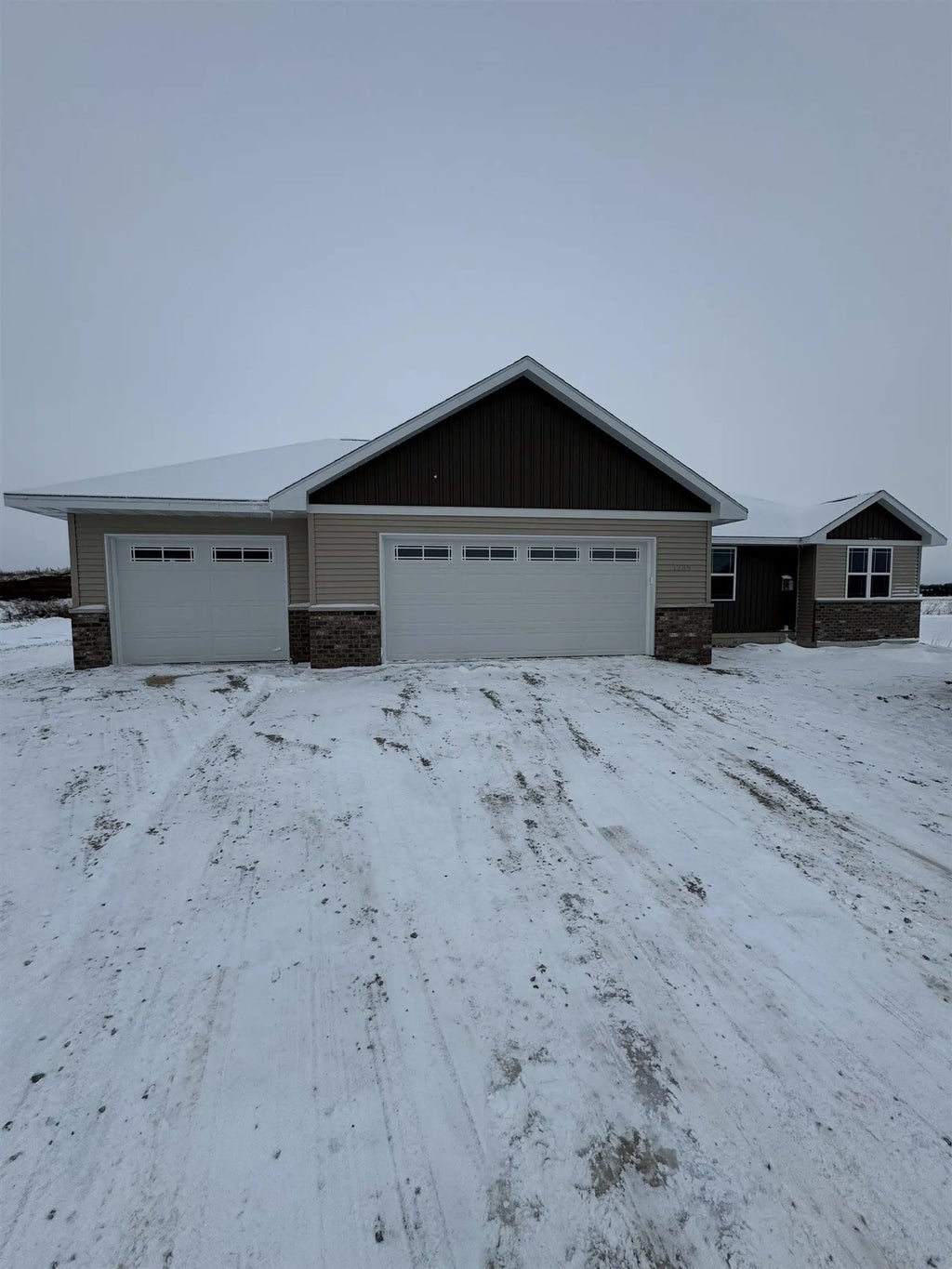 1235 Putnam Drive, PULASKI