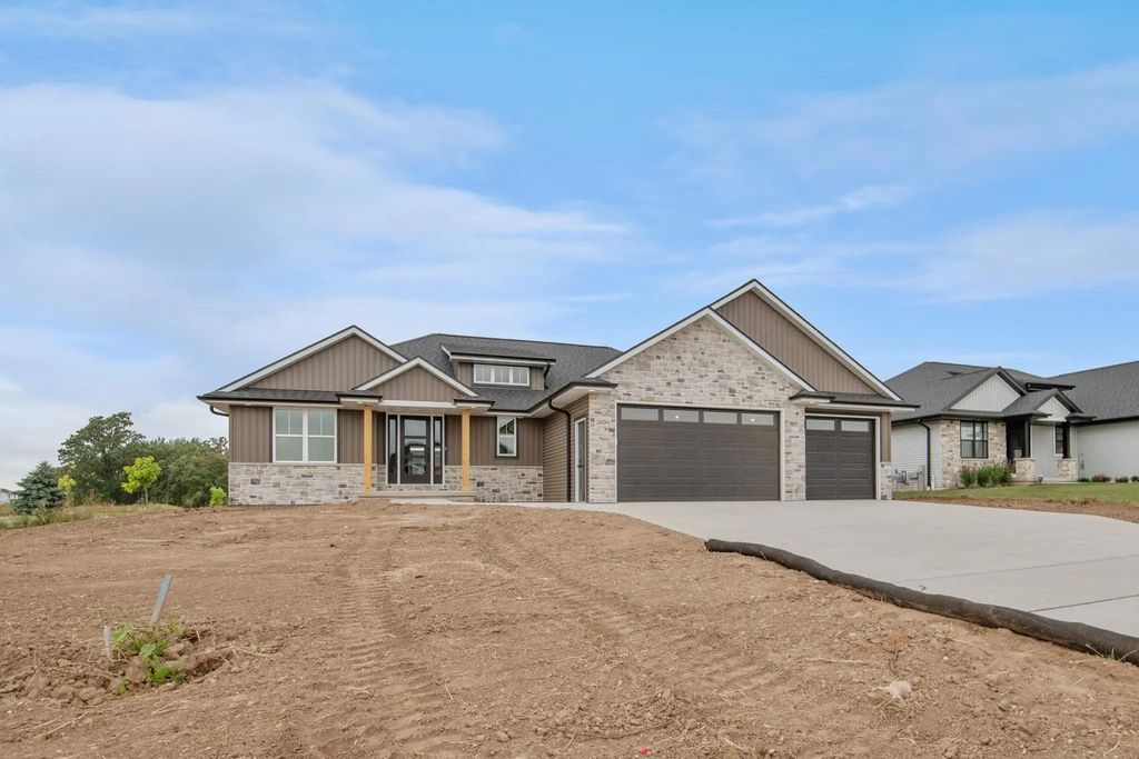 2694 Willow Grove Lane, GREEN BAY